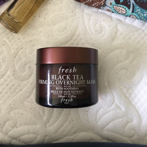 Fresh Black Tea Firming Overnight Mask