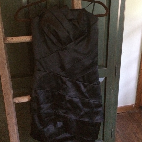 Strapless black party dress