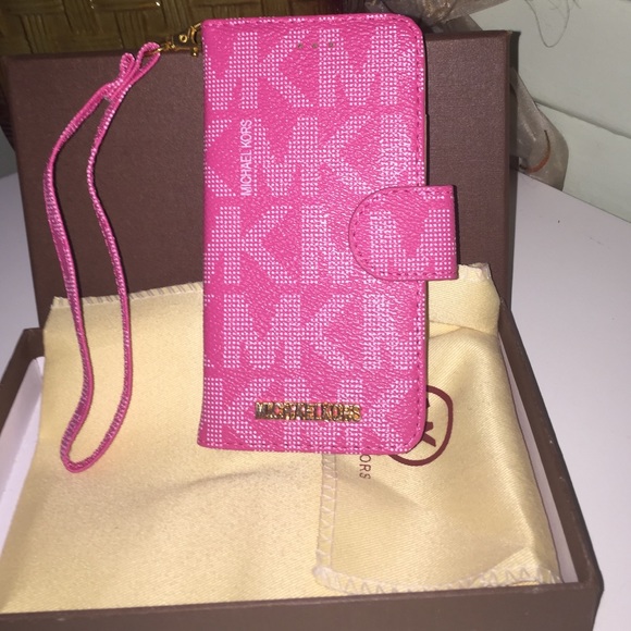 MICHAEL Michael Kors Handbags - Michael Kors iPhone 6 case