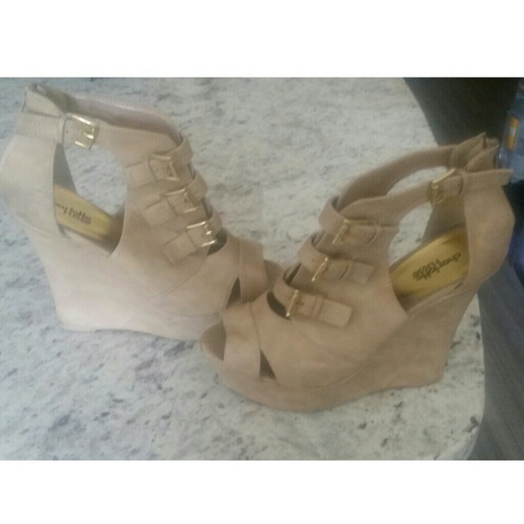 Tan and Gold Wedges