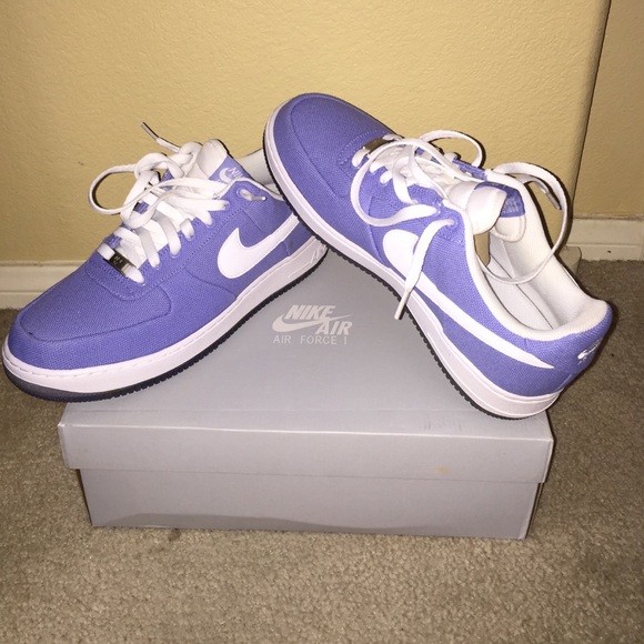 Nike Air Force 1