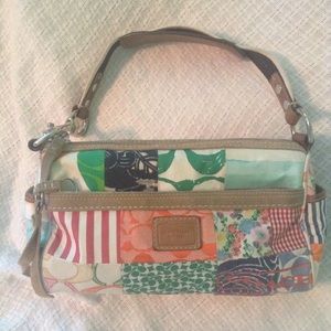 SALE! Coach Hamptons Singature Scribble Satchel