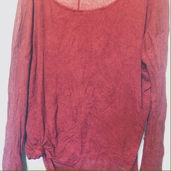 Brandy Melville sweater