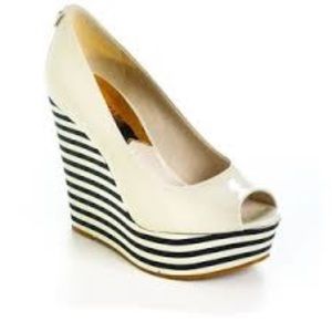 Michael Kors Shoe