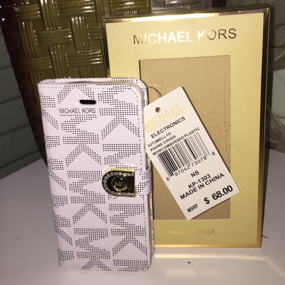Michael Kors Accessories - Michael Kors IPhone 6 case