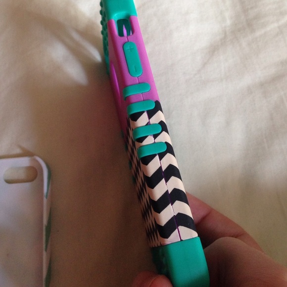 iPhone 5 case - Picture 4 of 4