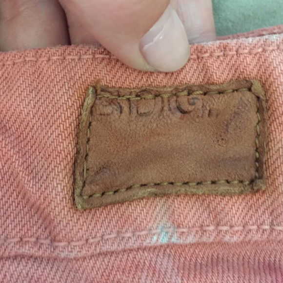 High Waisted Shorts - Picture 3 of 4