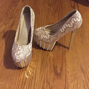 Spiked platform heels