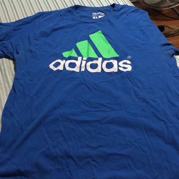 Men's Adidas shirt