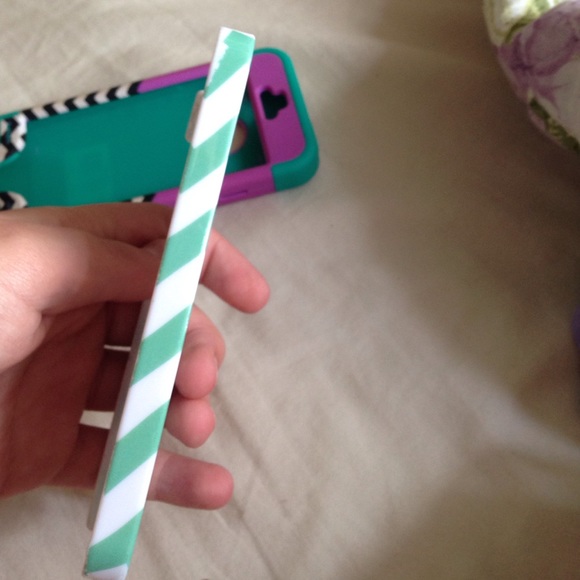 iPhone 5 case - Picture 3 of 4