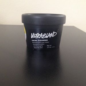 ❤️LUSH ULTRABLAND FACIAL CLEANSER!