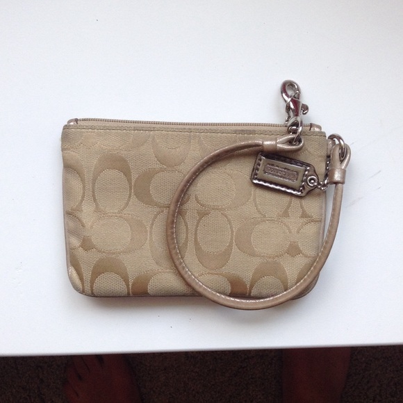Coach Wristlet - Picture 2 of 2