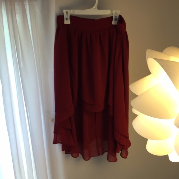 Staring at stars red high low chiffon skirt - Picture 2 of 3