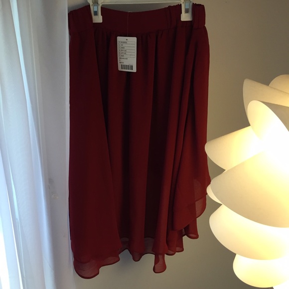 Staring at stars red high low chiffon skirt - Picture 3 of 3