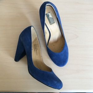 Urban Outfitters blue suede heels 7.5