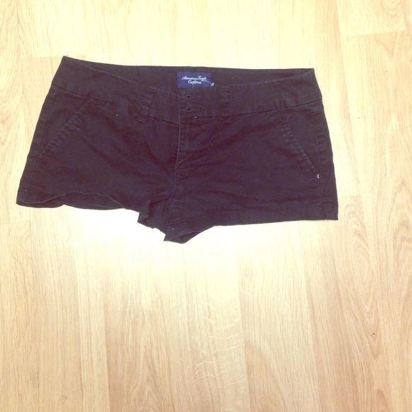 American eagle black shorts