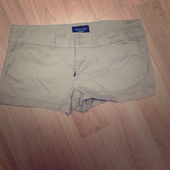Tan American Eagle shorts