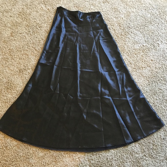 Silk long skirt