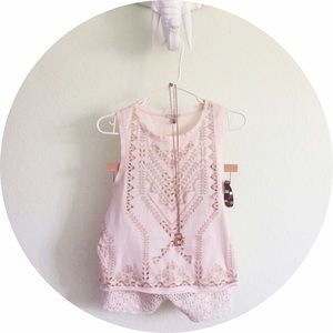 Ecote Tribal Cut-out Tank Top (Reserved ❤️)