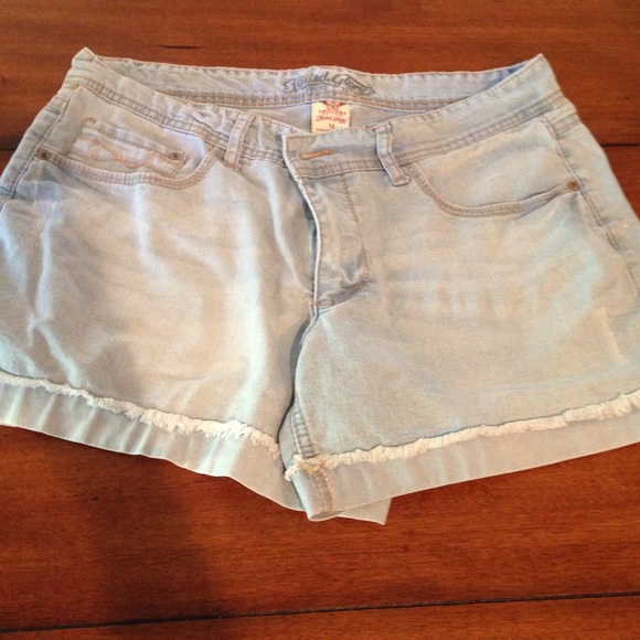Faded Glory light Jean short size 12.