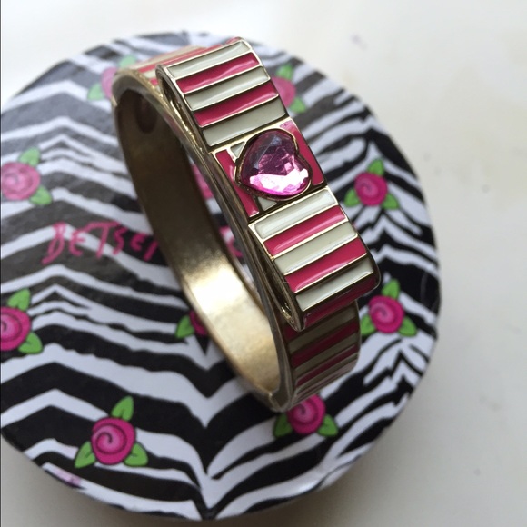 Betsy Johnson bangle