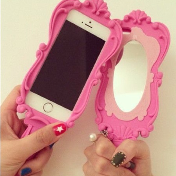 Moschino Accessories - Moschino Iphone 6 cover