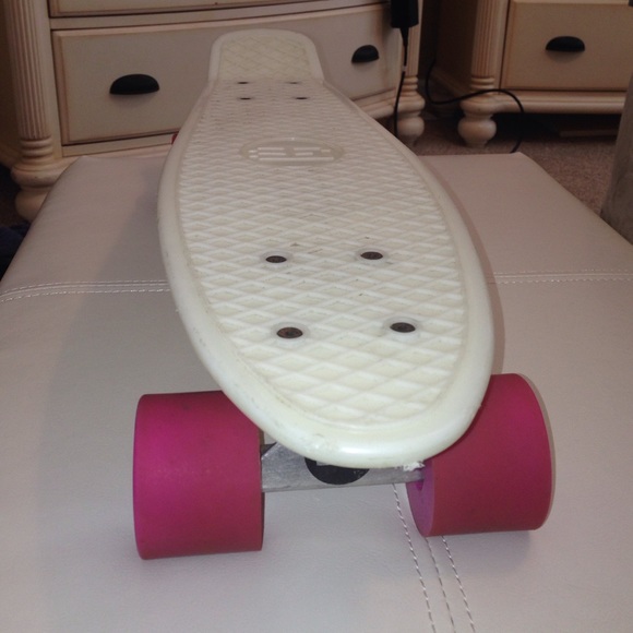 Sold - Picture 2 of 4