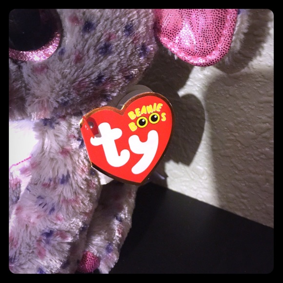 a beanie boo is new, and its name is specks