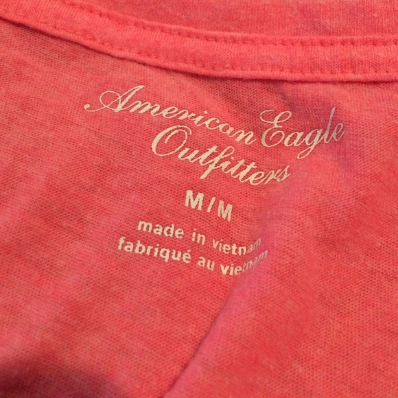 Too small - Picture 3 of 3