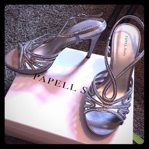 gorgeous prom heels!