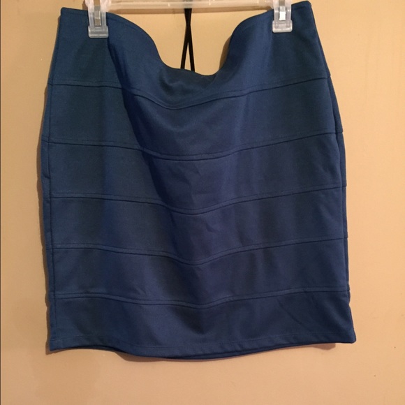 Blue Body Con Skirt 3X NWT