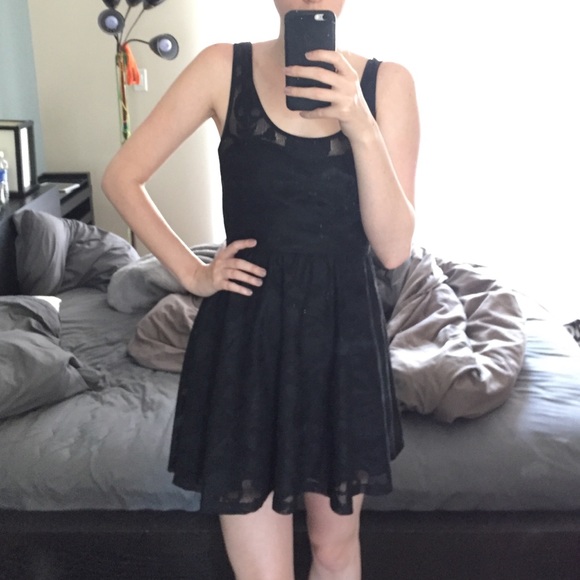 skull & cross bones dress