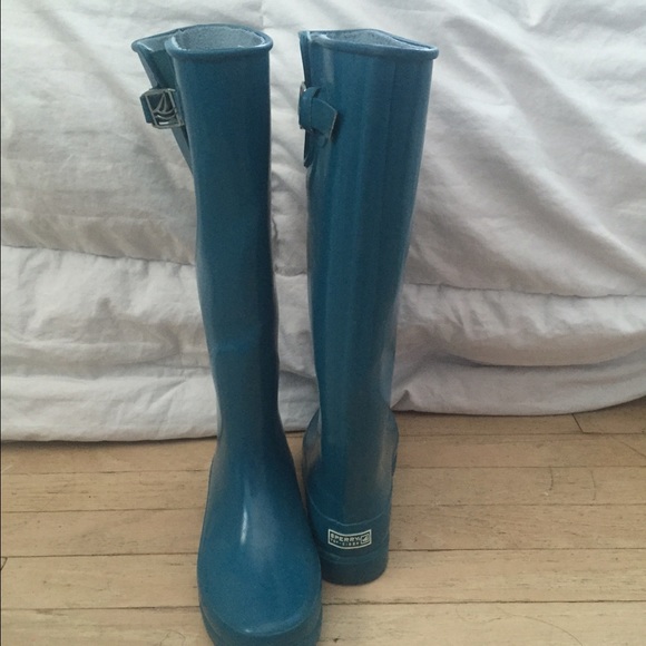 Sperry rainboots