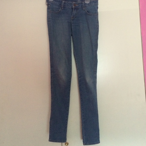 Light Skinny Jeans - Picture 1 of 3