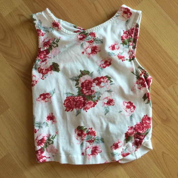Floral crop top