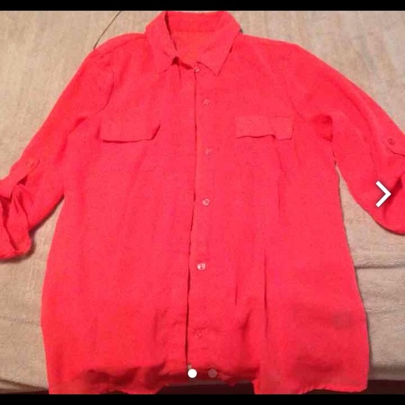 Sheer 3/4 sleeve shirt