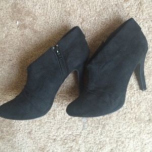 Ankle black boots size 9