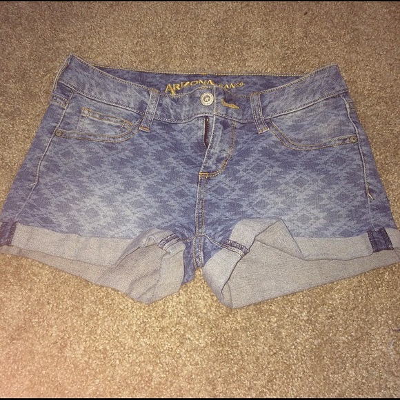 Tribal Pattern Shorts - Picture 2 of 2