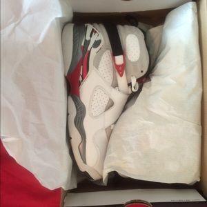 Jordan Retro 8- Bugs Bunny