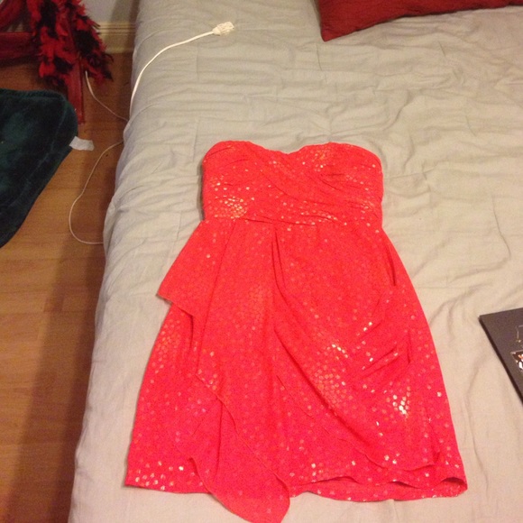 Short homecoming dress - Picture 1 of 4