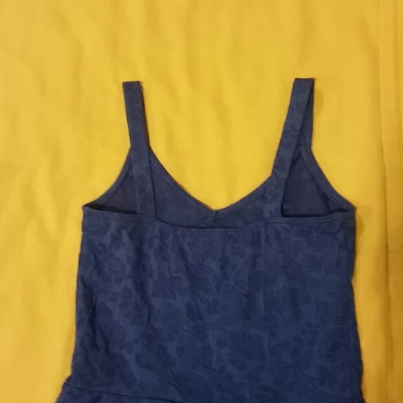 Top - Picture 3 of 3