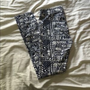 Hollister Aztec leggings