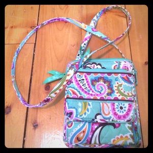 Vera Bradley cross body!