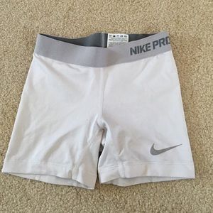 Nike pro