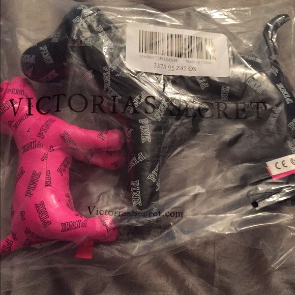 VICTORIAS SECRET DOG SET