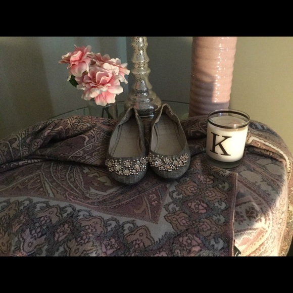 Adrienne Vittadini Silver Rhine Stone Flats