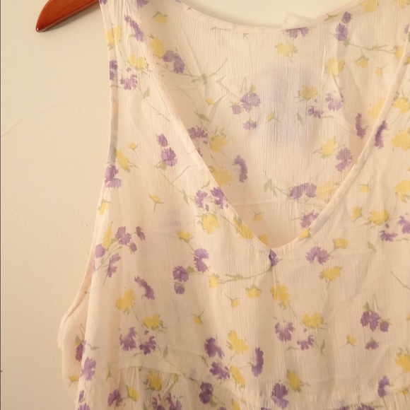 ‼️Sold‼️ Free People Floral Tank - Picture 2 of 3