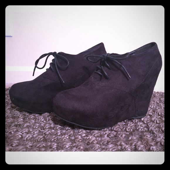 Black Wedge Lace Up Booties