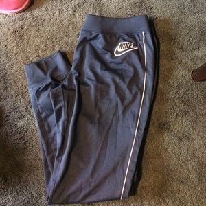 Nike jogger pant
