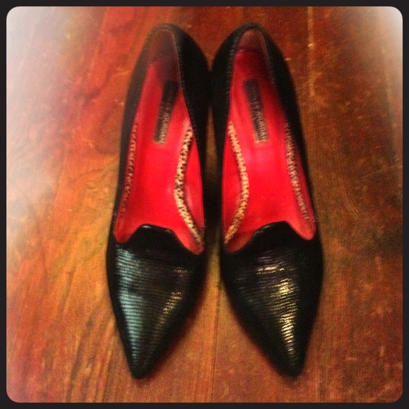 Charles Jourdan Paris lizard print pumps